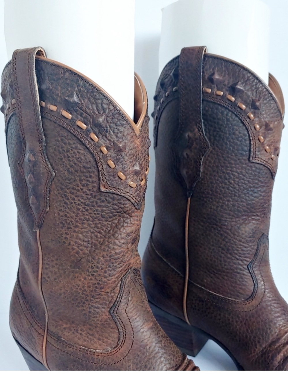 Ariat size 6 leather boots - Picture 5 of 8